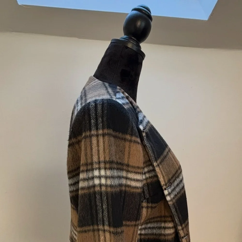 Plaid Women's Jacket - Black and Brown ELLE FASHION BRAND - Picture 4 of 10